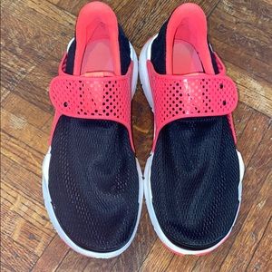 Nike Sock Dart
